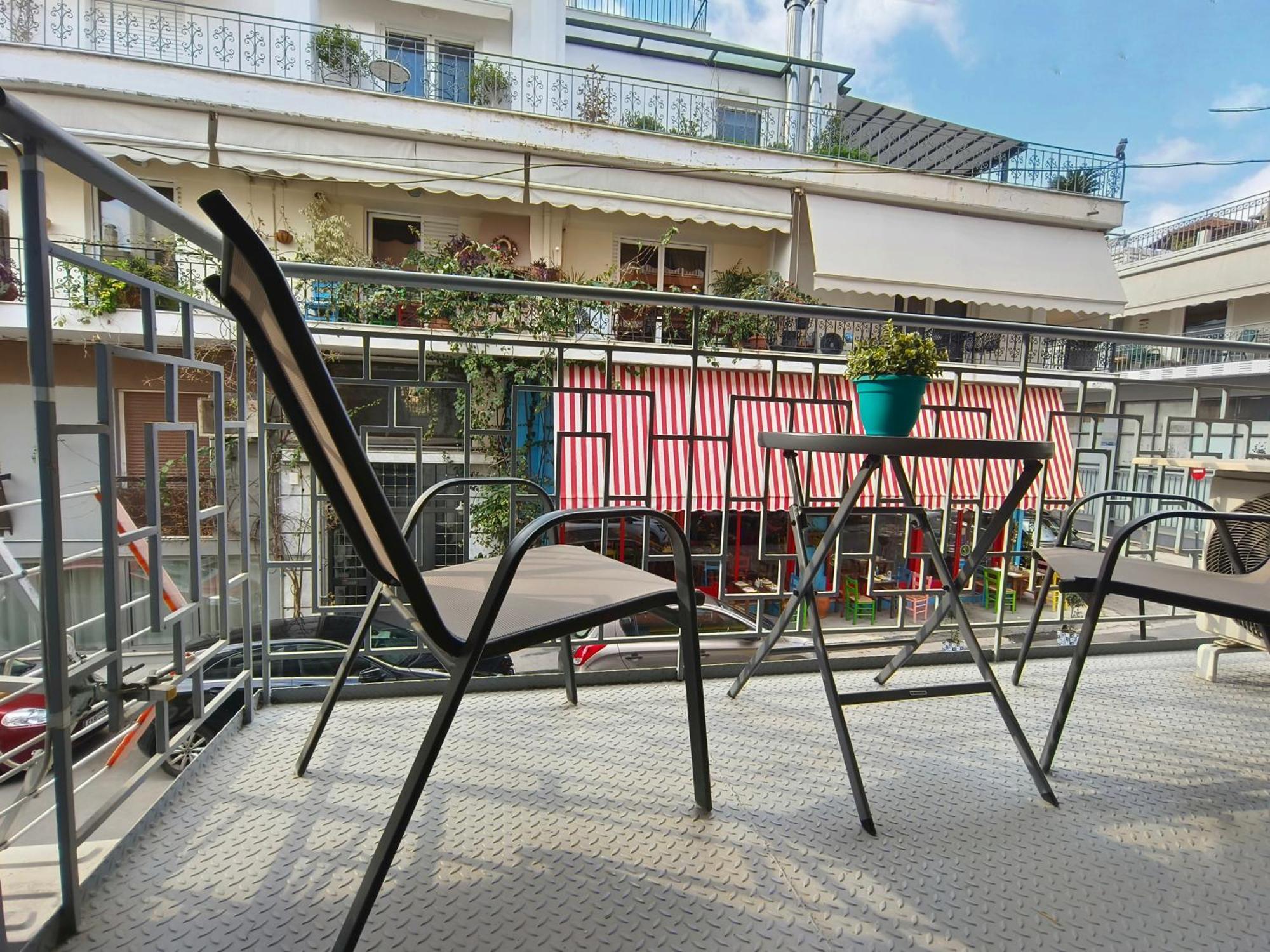 Athens Vibe In Historic Centerアパートメント エクステリア 写真