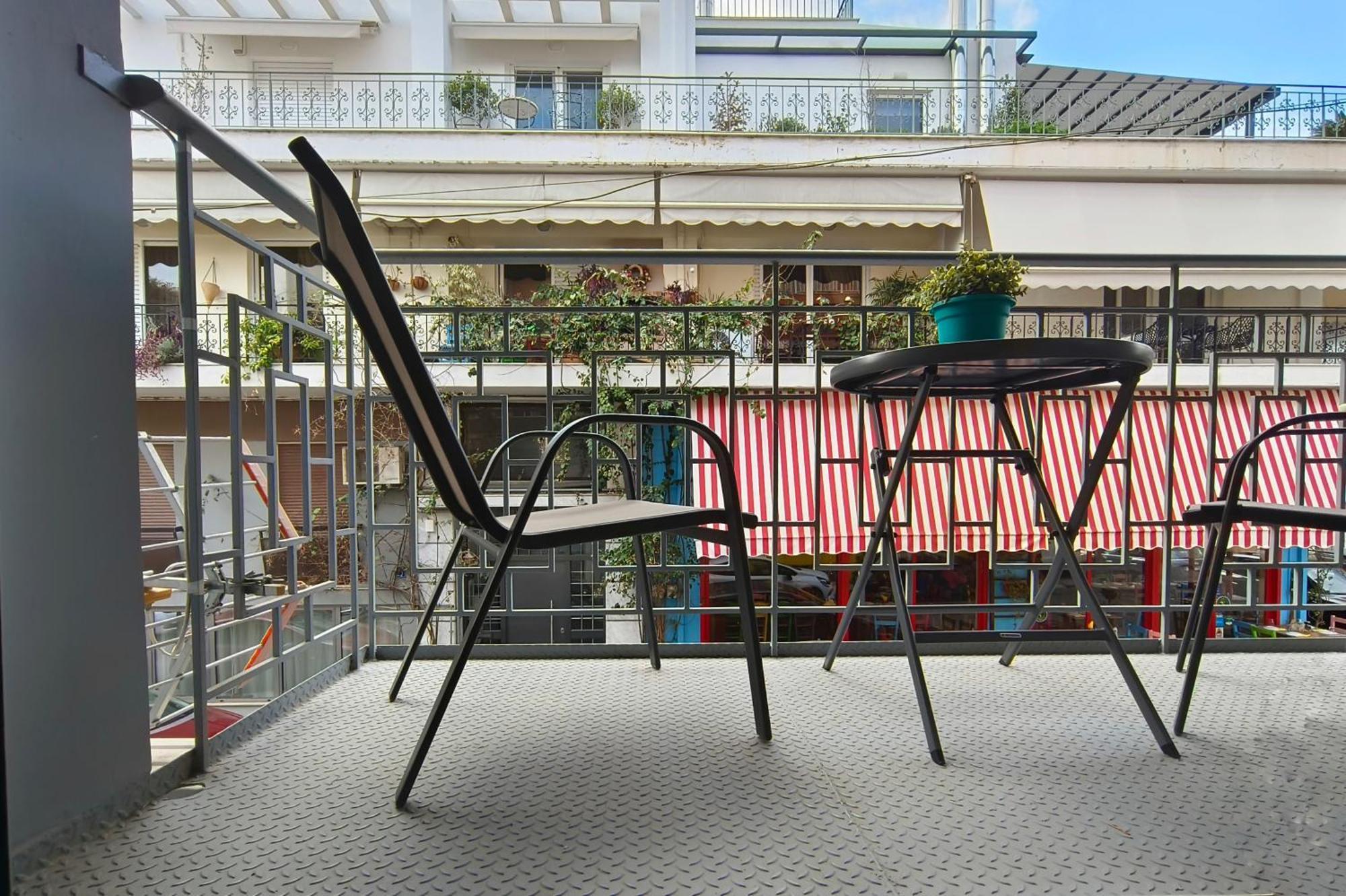 Athens Vibe In Historic Centerアパートメント エクステリア 写真